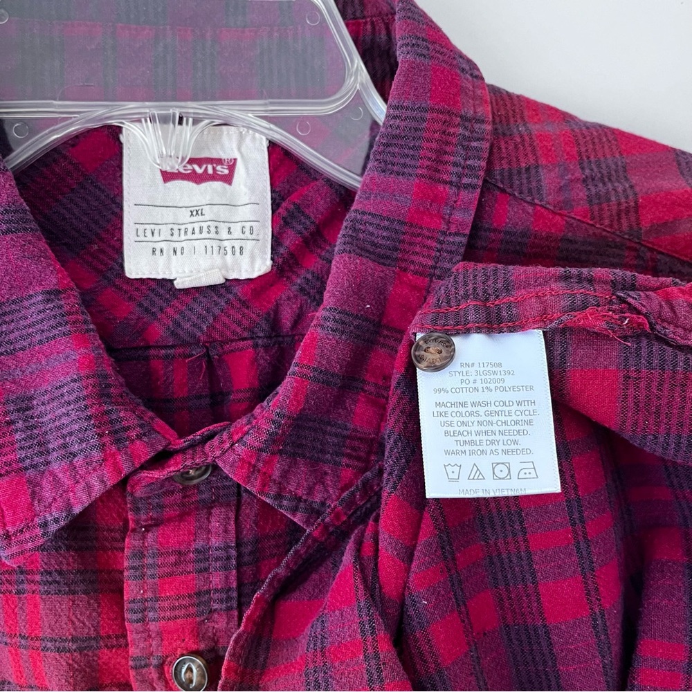 Levi's Red and Purple Plaid Shirt - Picture 8 of 9